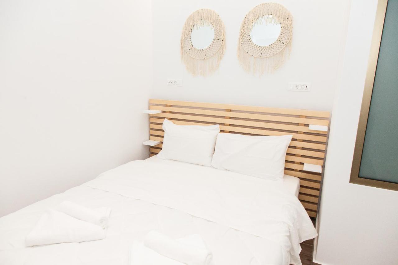 Full-Renovated, Adorable Apartment In Athens Luaran gambar